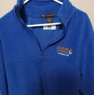 Jellystone Park Larkspur, CO Blue Fleece Pullover, Medium